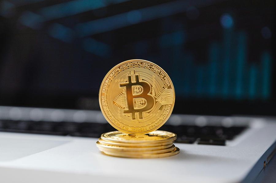 比特币价格变化预示着未来目标价位达到10万美元——详细解析