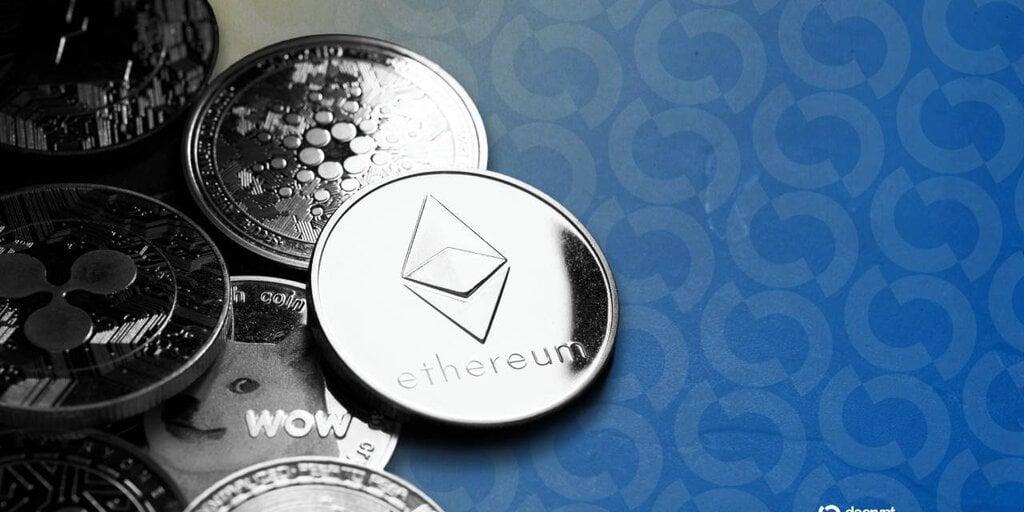 比特币、以太坊和 XRP 价格持平,稳定币市场不断扩大